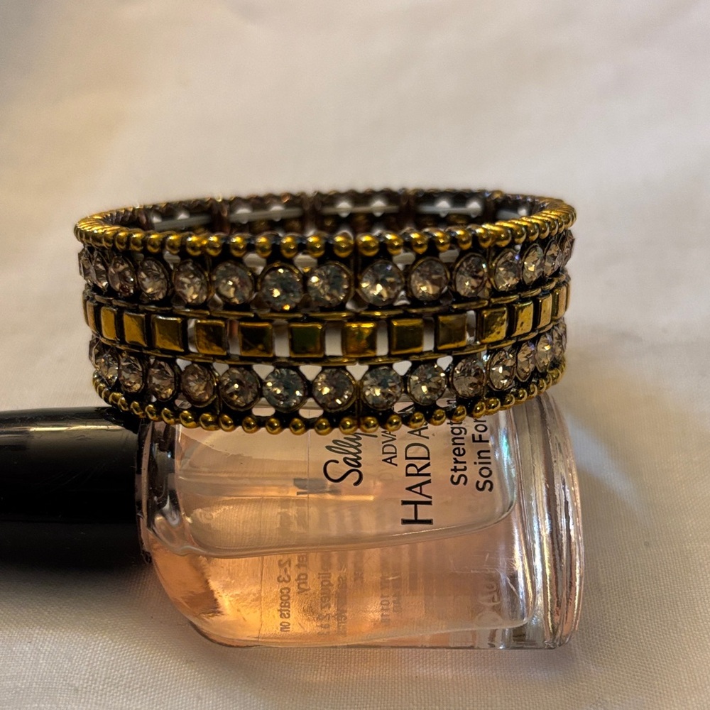 Brassy Rhinestone Bracelet-stretch